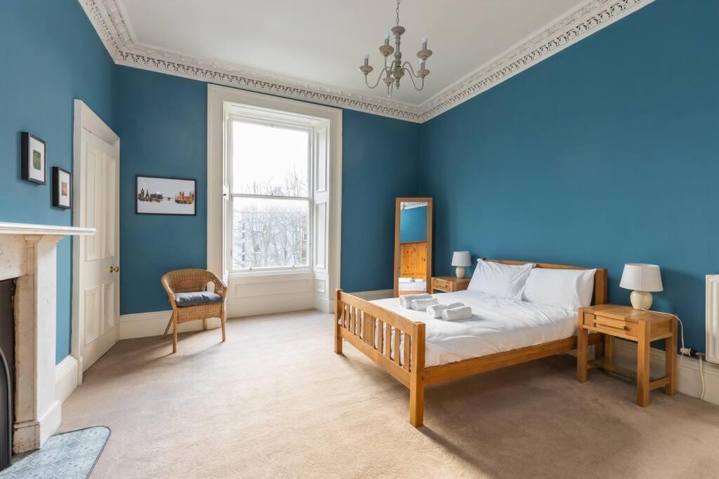 Stunning 3 Bedroom Flat In Bruntsfield Эдинбург Экстерьер фото